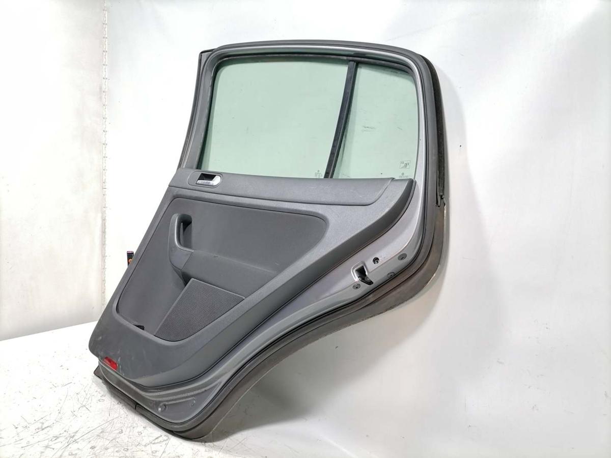 VW Golf Plus 2 original T&uuml;r hinten rechts LA7T United Grey Rohbau Bj.2009